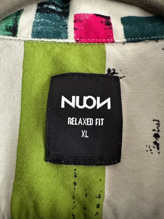 Nuon • Relaxed Fit Viscose Multicolor Abstract Shirt - Picture 2 of 9